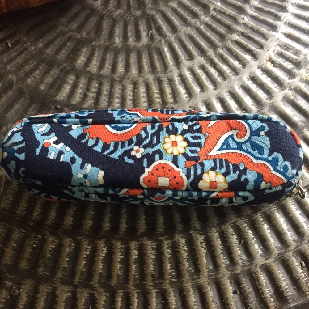 🔥 Vera Bradley eye glasses holder protector blue